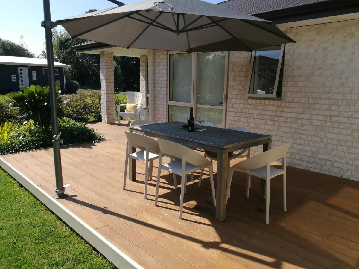 Modern Beach Break - Waihi Beach Holiday Home Exterior photo